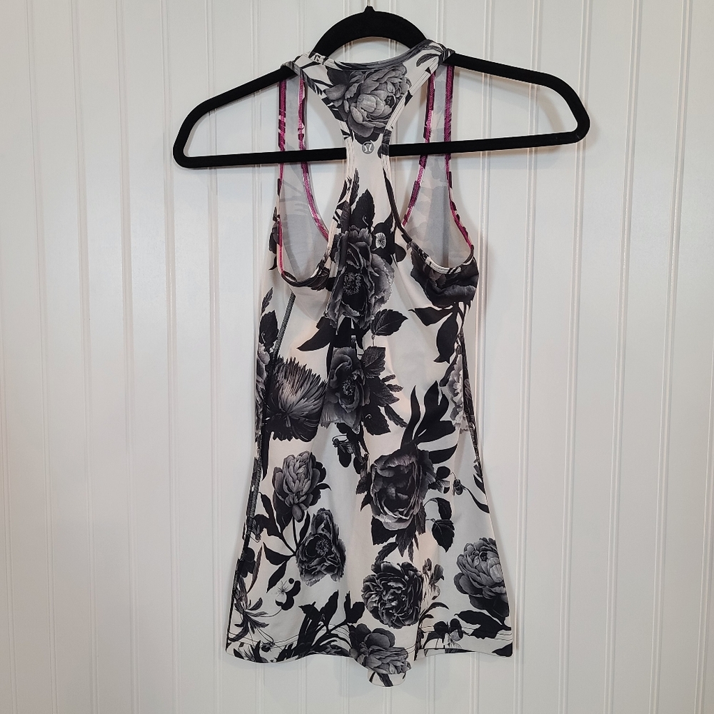 Lululemon floral tank, size 4 - Picture 2 of 4